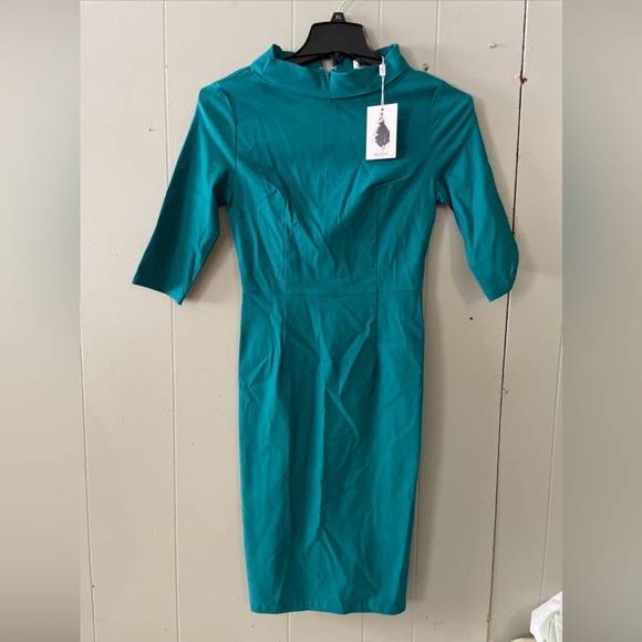 Muxxn Women Dress Size M NWT - Picture 1 of 2